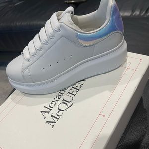 Alexander McQueen Kids shoes 32.5 brand new white